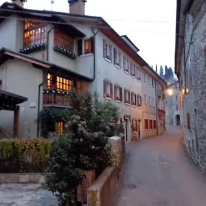Isabella Bed & Breakfast