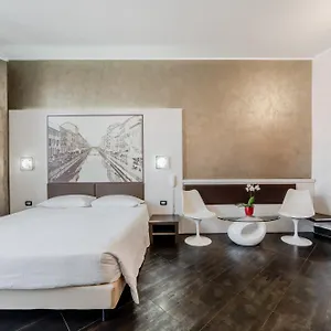 Navigli Hotel Mediolan